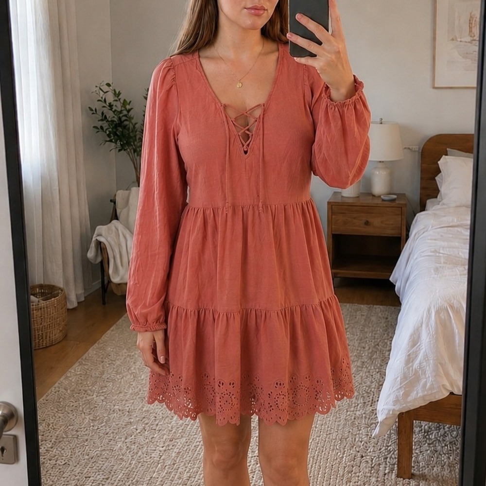 Old Navy‎ Womens Tiered Dress L Coral Pink Eyelet Lace Up Boho Peasant Cottage